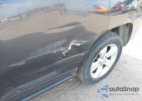 2014 Jeep Compass Sport из США, поврежденный, VIN 1C4NJDBB2ED879820